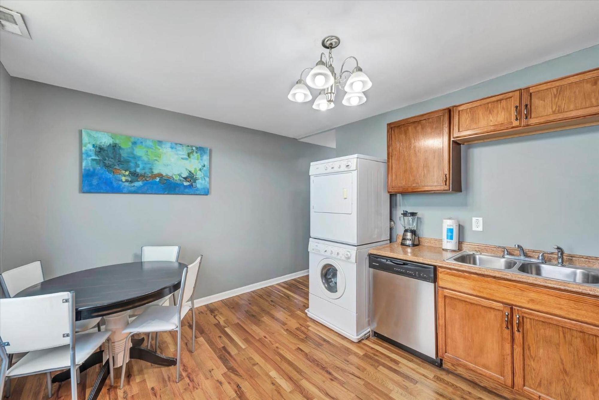 Historic St Louis Community Living With 4 Queen Beds Clifton Heights Exteriör bild
